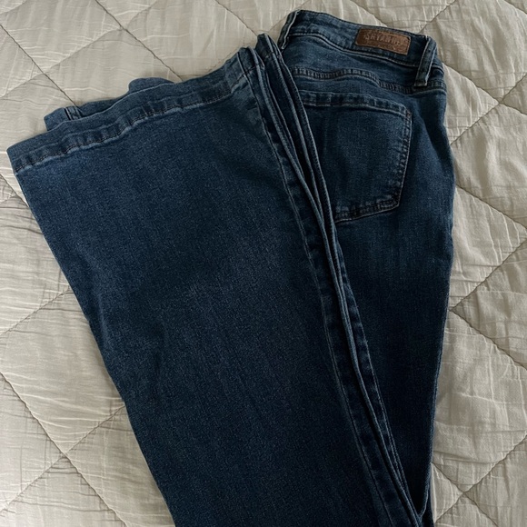 Shyanne Dark Wash Flare Jeans - Picture 10 of 12